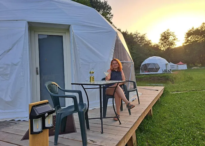 Forest Glamping