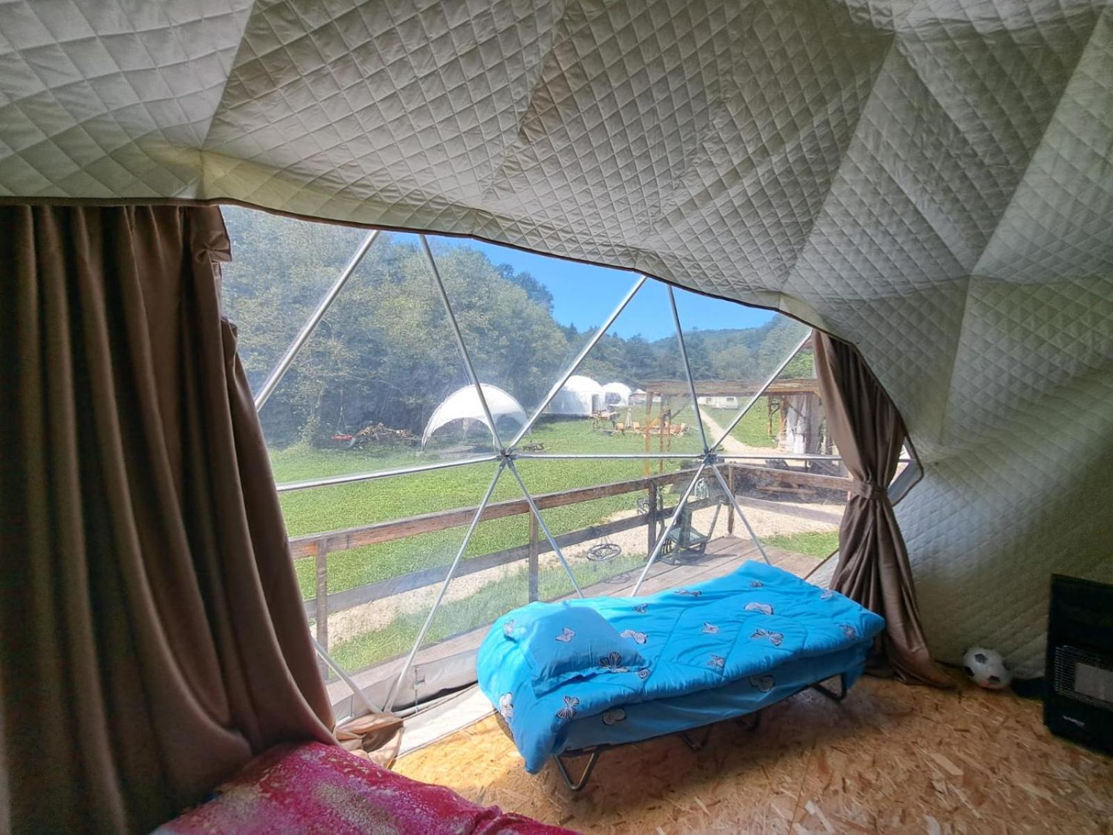 Forest Glamping *